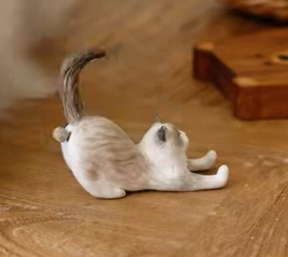 Cat figurine Phone Holder