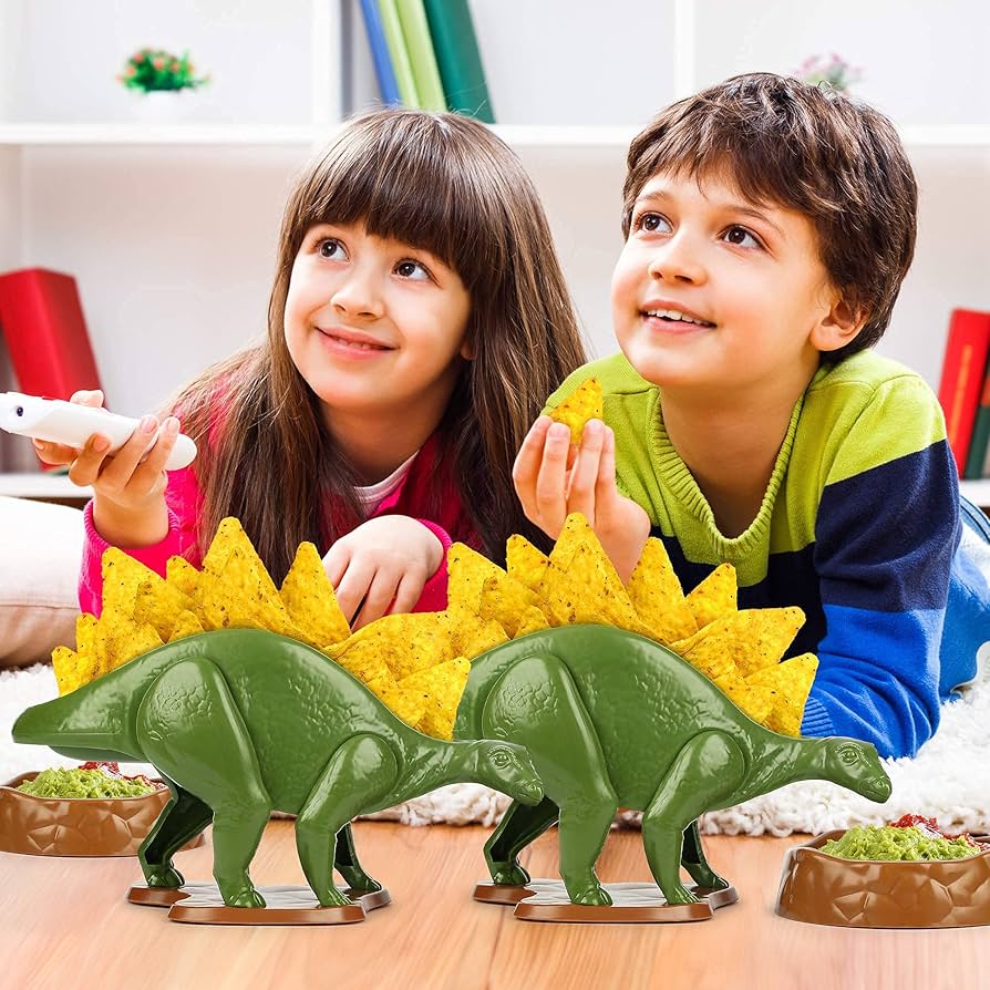 Nachosaurus Snack and Dip Set