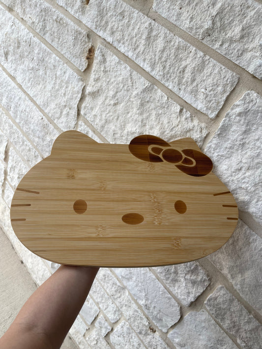 KITTY CUTTING BOARD